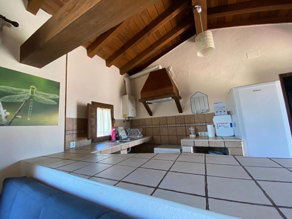 Eco-Lodge En La Reserva Privada Campanarios De Azaba - Proyecto De Conservacion Espeja Extérieur photo